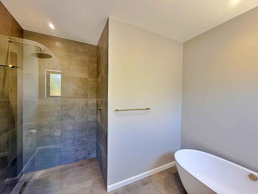 3 Bedroom Property for Sale in Country Club Western Cape